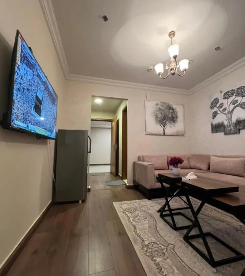 One Bedroom Apartment Self-Entry Mecca