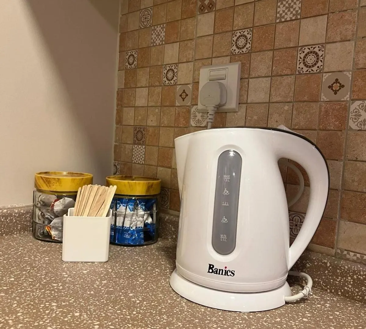 One Bedroom Apartment Self-Entry Mecca